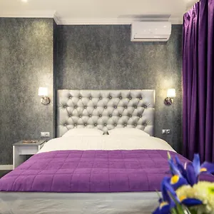  Aparthotel Status